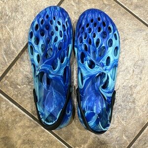 Merrell Water shoes (guess boat shoes)